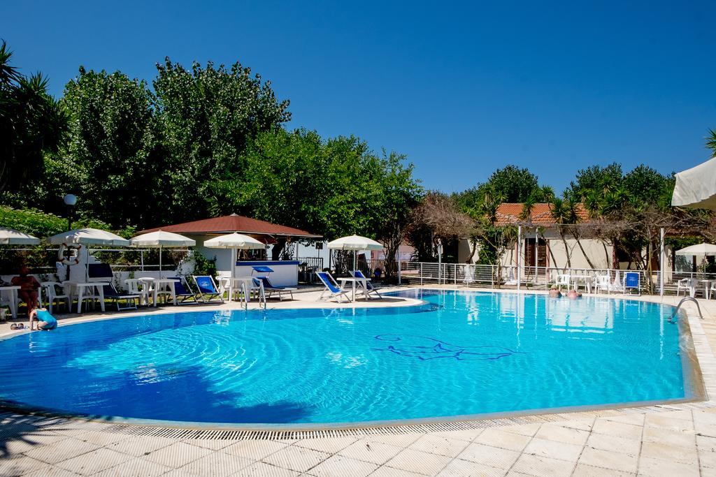 Kalamitsi Beach Camping Village Preveza Exteriör bild