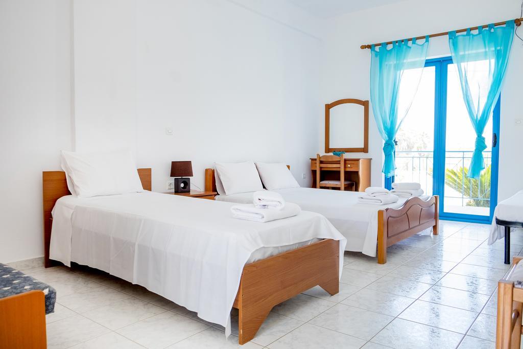 Kalamitsi Beach Camping Village Preveza Rum bild